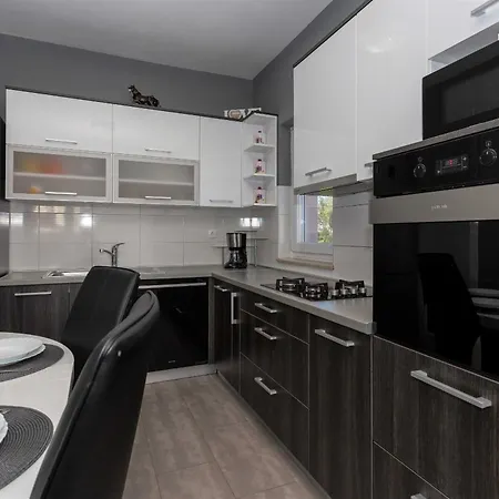 بيت للعطل My Dalmatia - Simone With Private Pool And Beautiful Garden *