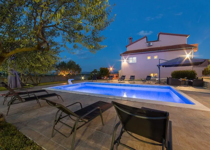 My Dalmatia - Simone With Private Pool And Beautiful Garden *