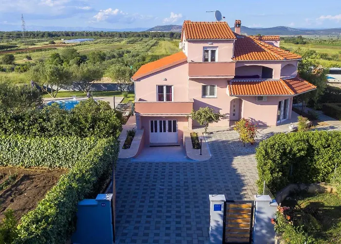 My Dalmatia - Simone With Private Pool And Beautiful Garden Nyaraló *
