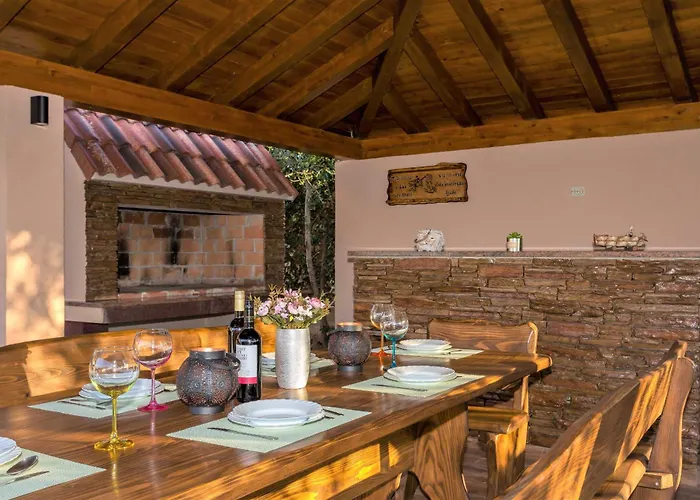 My Dalmatia - Simone With Private Pool And Beautiful Garden