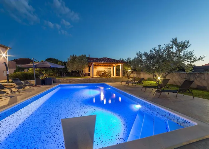 My Dalmatia - Simone With Private Pool And Beautiful Garden *