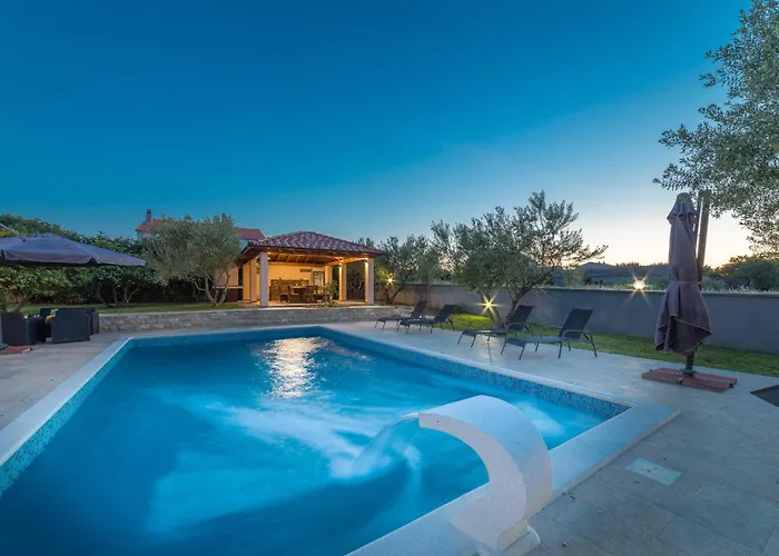 My Dalmatia - Simone With Private Pool And Beautiful Garden * Biograd na Moru