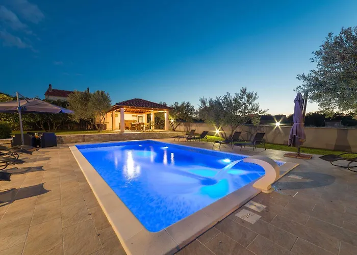 My Dalmatia - Simone With Private Pool And Beautiful Garden Biograd na Moru