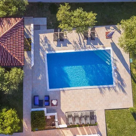 My Dalmatia - Simone With Private Pool And Beautiful Garden