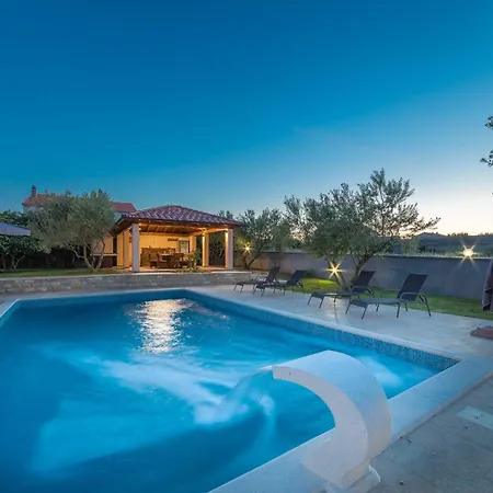 My Dalmatia - Simone With Private Pool And Beautiful Garden * Biograd Na Moru